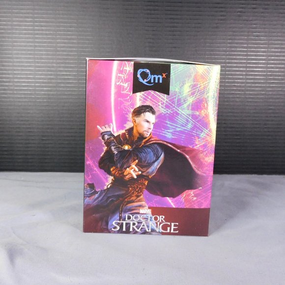 BNIB Doctor Strange Vinyl Figure - Picture 5 of 5